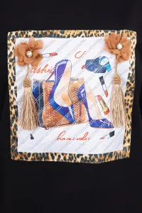 Blouse with 3D graphics and decorative pom pom black