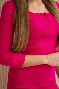 Fuchsia-coloured dress with a button-neck