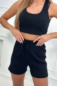 Ribbed ensemble with black shorts