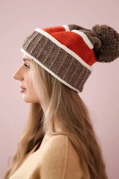 Women's cap Kinga K297 cappuccino+foxy