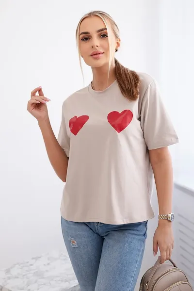 Cotton blouse with beige heart print