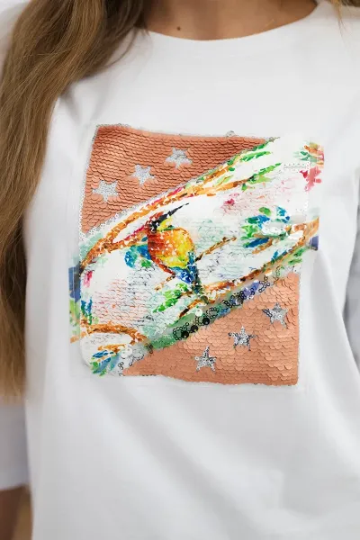 Blouse with 3D Bird white graphics