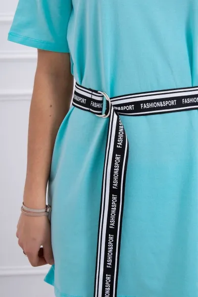 Dress with decorative belt mint