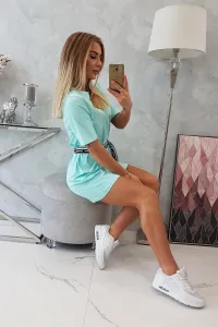 Dress with decorative belt mint