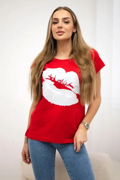 Blouse with red lip print