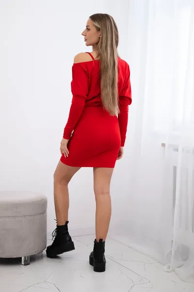 Dress with shoulder decoration red