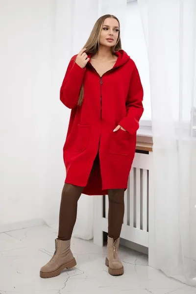 Insulated sweatshirt with a longer back part red