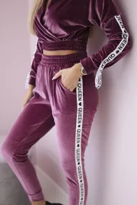 Velour set with Queen lettering dark pink