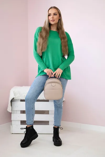 Sweater with front pockets in light green color