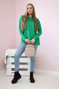 Sweater with front pockets in light green color
