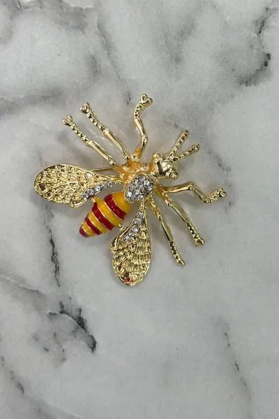 Brooch Bee A-2-21-9 red
