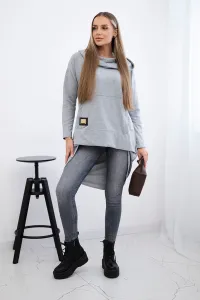 Sweatshirt with a long back and a hood in grey