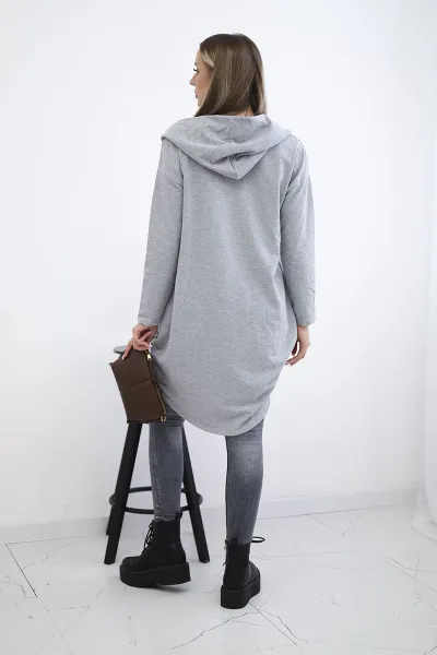 Sweatshirt with a long back and a hood in grey