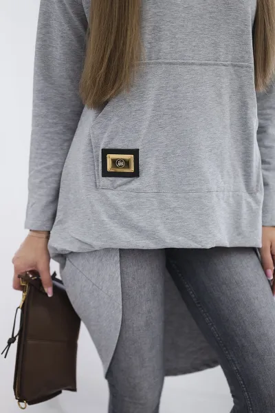 Sweatshirt with a long back and a hood in grey