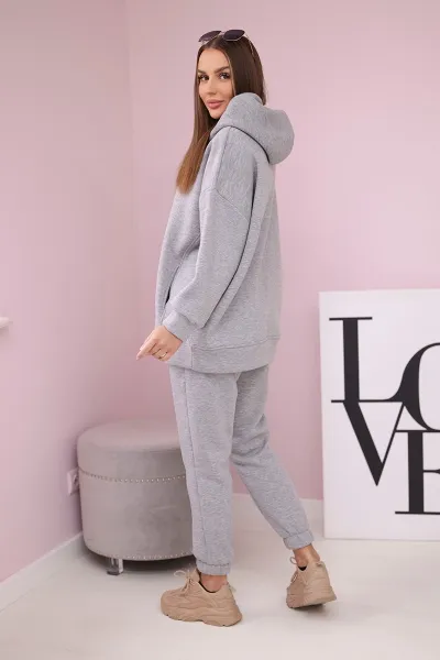 Insulated set with a sweatshirt in gray color