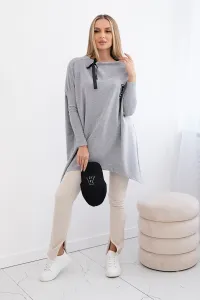 Oversize sweatshirt with asymmetrical sides in gray color