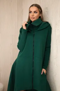 Insulated dress with longer sides in dark green color