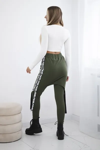 Pants/suit with khaki selfie inscription