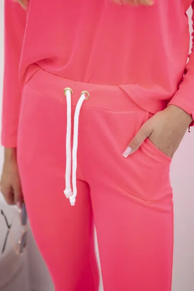 Set with oversized blouse pink neon