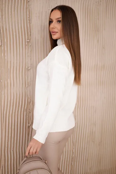 High-neckline ecru sweater