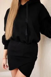 Insulated dress with a clutch bottom black