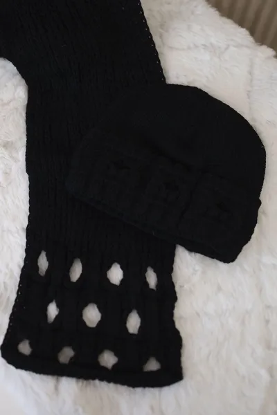 Women's set with scarf Julita K382 black