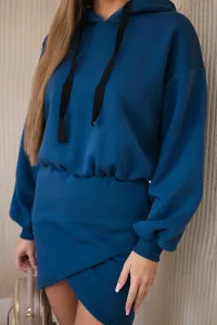 Insulated dress with a clutch bottom jeans