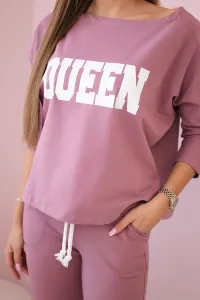 Set with Queen print dark pink