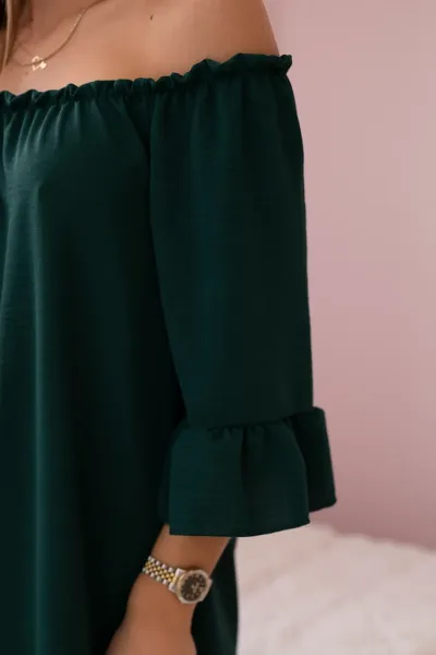 Spanish blouse with ruffles on the sleeve dark green