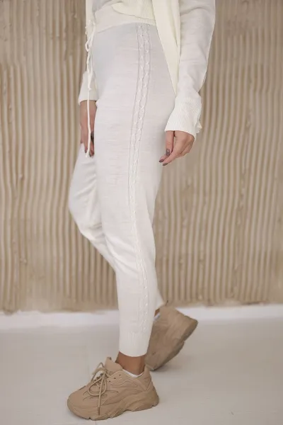 3-piece set of sweaters ecru