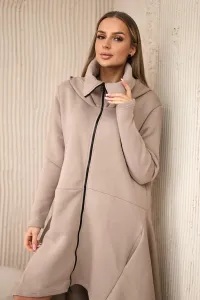 Insulated dress with longer sides in dark beige color