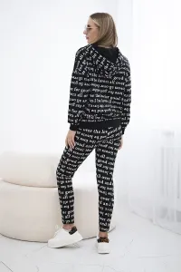Set with black print