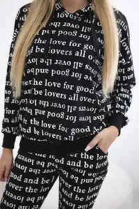 Set with black print
