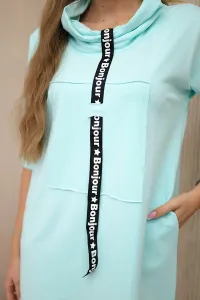 Dress with mint tie