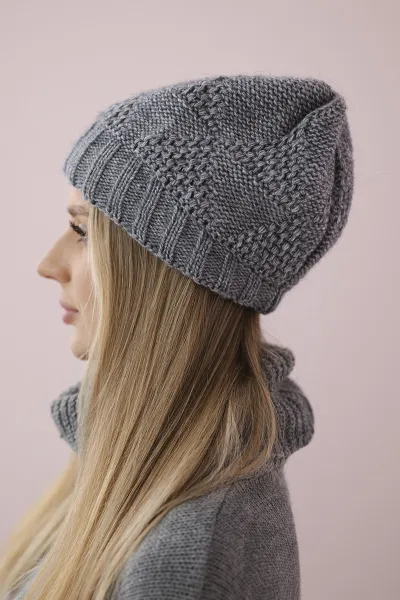 Women's cap Danuta K331 dark gray