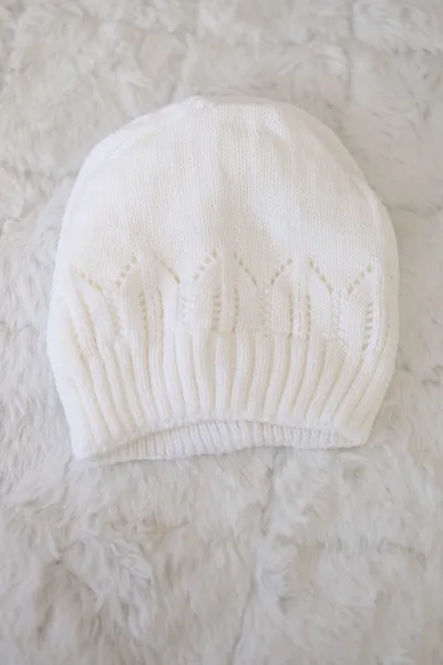 Women's cap Irmina K333 white