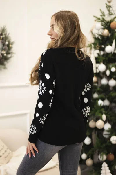 Christmas sweater with bear black