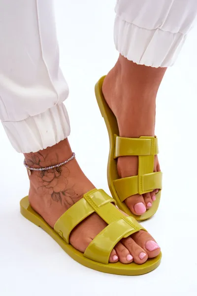 Módny vegánsky flip -flops Zaxy