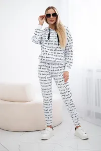 Set with white print