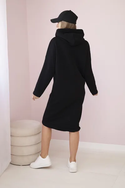 Dress with a hood and a slit on the side black
