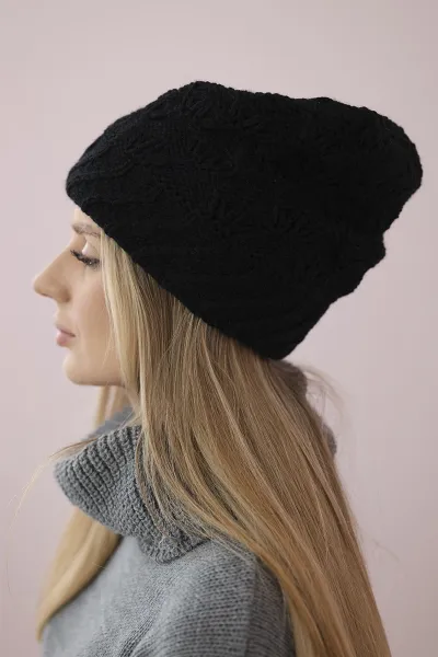 Women's cap Dagmara K332 black