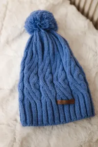 Kesi Čapica s fleece Paulina K227 svetlé džínsy