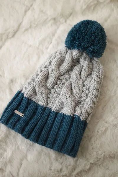 marka niezdefiniowana Čapica s fleece Paris K212 šedá+more