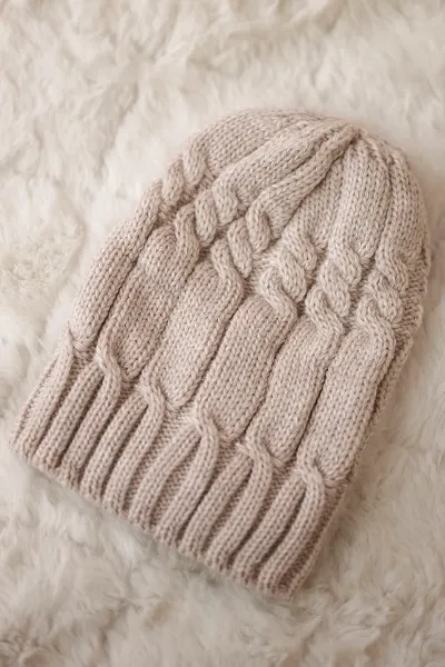 marka niezdefiniowana Čapica s fleece Iwona K221 béžová