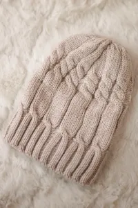 marka niezdefiniowana Čapica s fleece Iwona K221 béžová