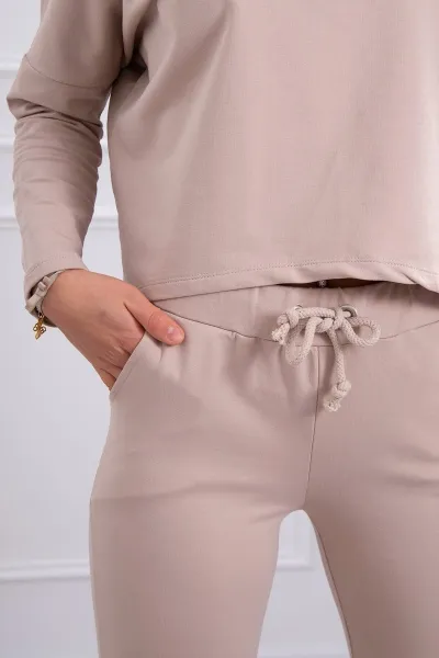 Legínovo Súprava s oversized béžovou blúzkou Farba: Béžová, Veľkosť: UNI