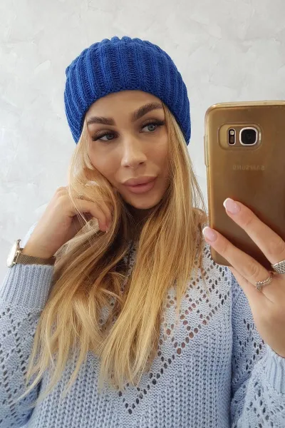 marka niezdefiniowana Čiapka s otočením nahor Magda K293 chrpa