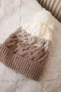 Kesi Čapica s fleece Ilona K218 béžová+ecru