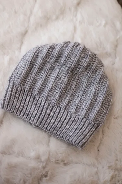Kesi Čapica s fleece Anna K238 svetlo šedá