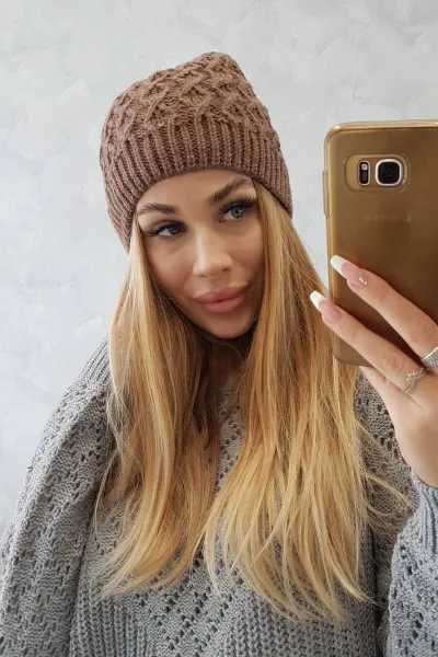 Kesi Čapica s fleece Roma K224 mocca